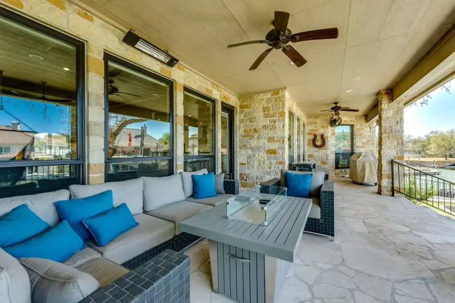 3012 Driftwood Ln, Horseshoe Bay, TX 78657 - #2