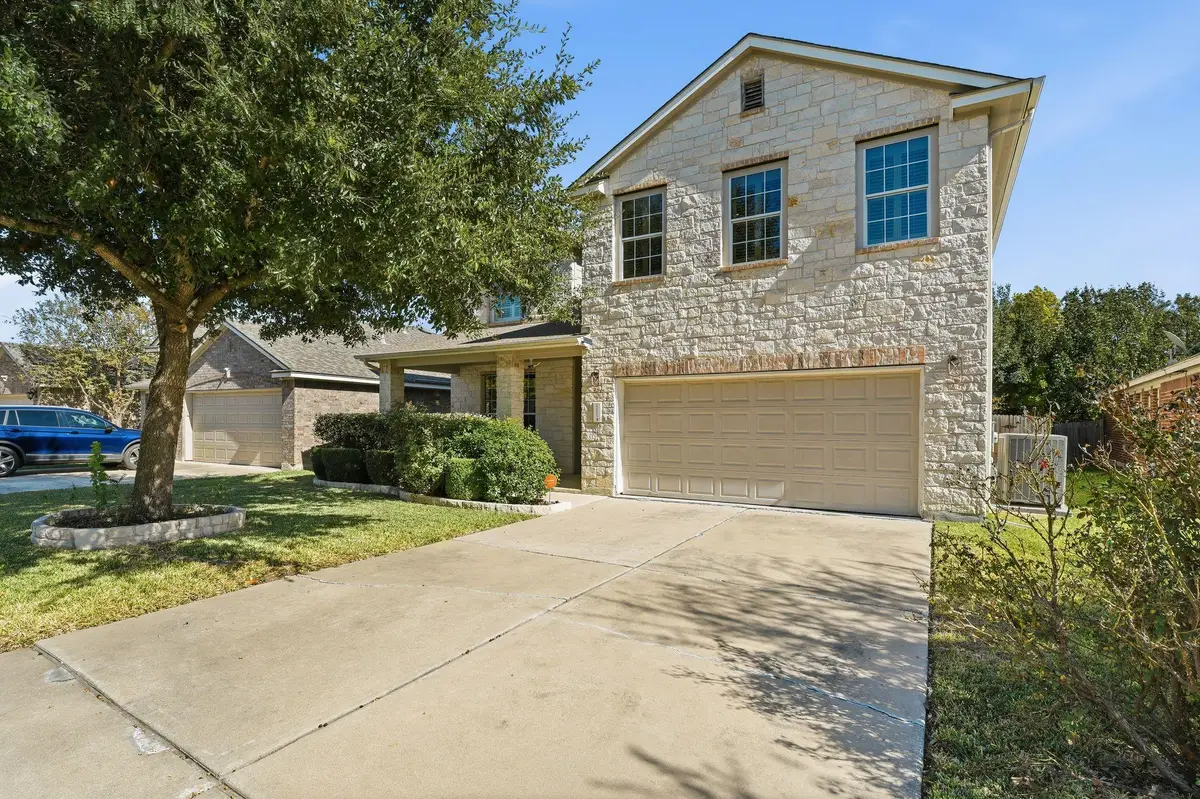 20608 Farm Pond Ln, Pflugerville, TX 78660 - Image #1