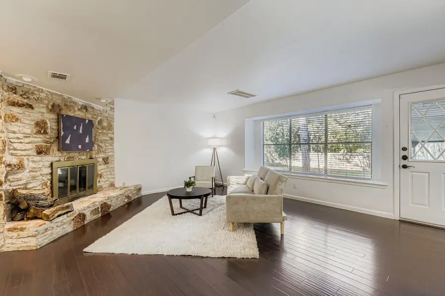 11619 Sherwood Frst, Austin, TX 78759 - Image #3