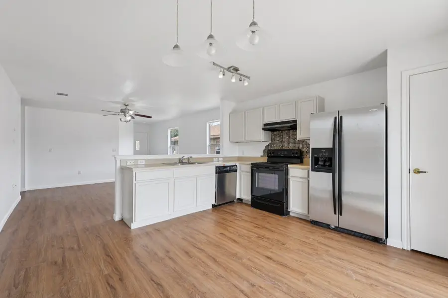 12617 Campana Dr, Del Valle, TX 78617 - #2