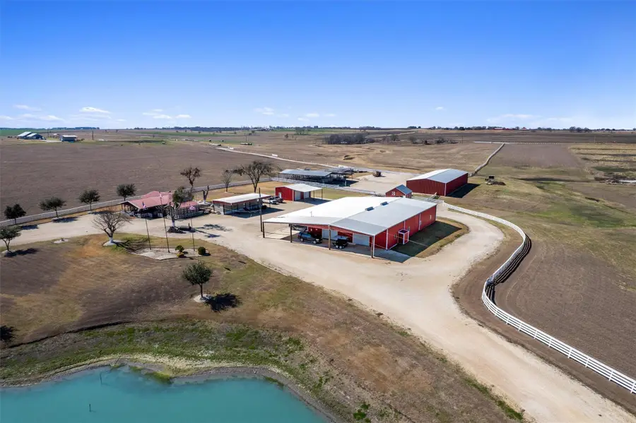 5300A County Road 424, Taylor, TX 76574 - #2