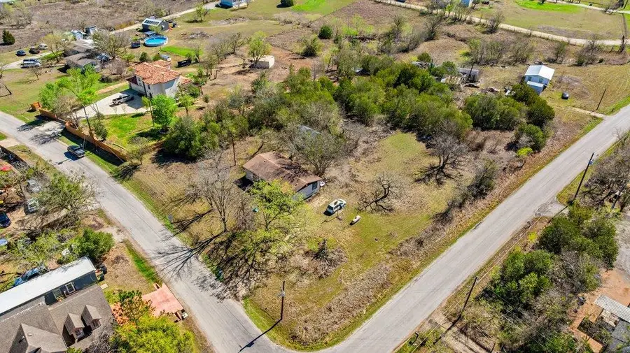 201 Peggys Trl, Kyle, TX 78640 - #2