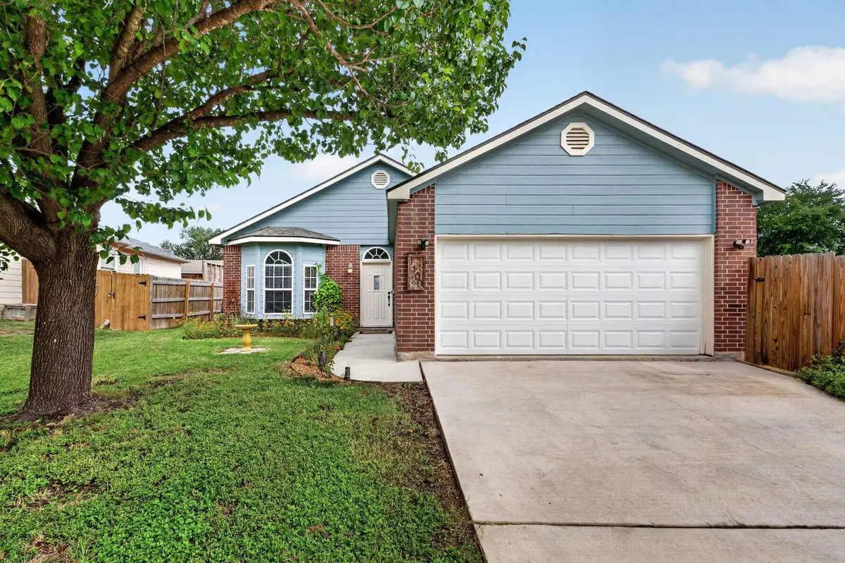 1100 Mira Loma Ln, San Marcos, TX 78666 - #1