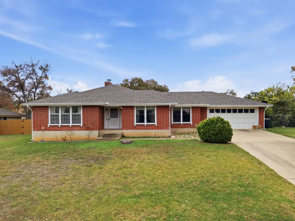 205 Sunshine Dr, Georgetown, TX 78628 - #1