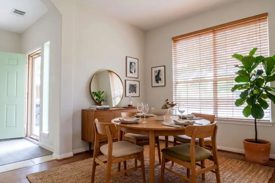 102 Buck Shot Ct, Bastrop, TX 78602 - #2