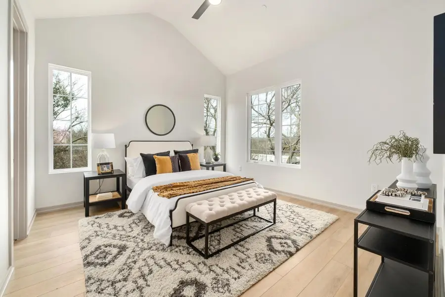 1736 Bunche Rd #B2, Austin, TX 78721 - #3