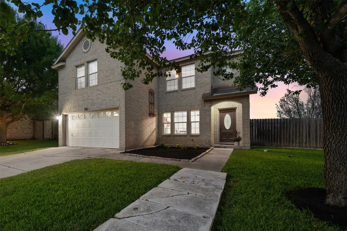 200 Deercreek Ln, Leander, TX 78641 - #1