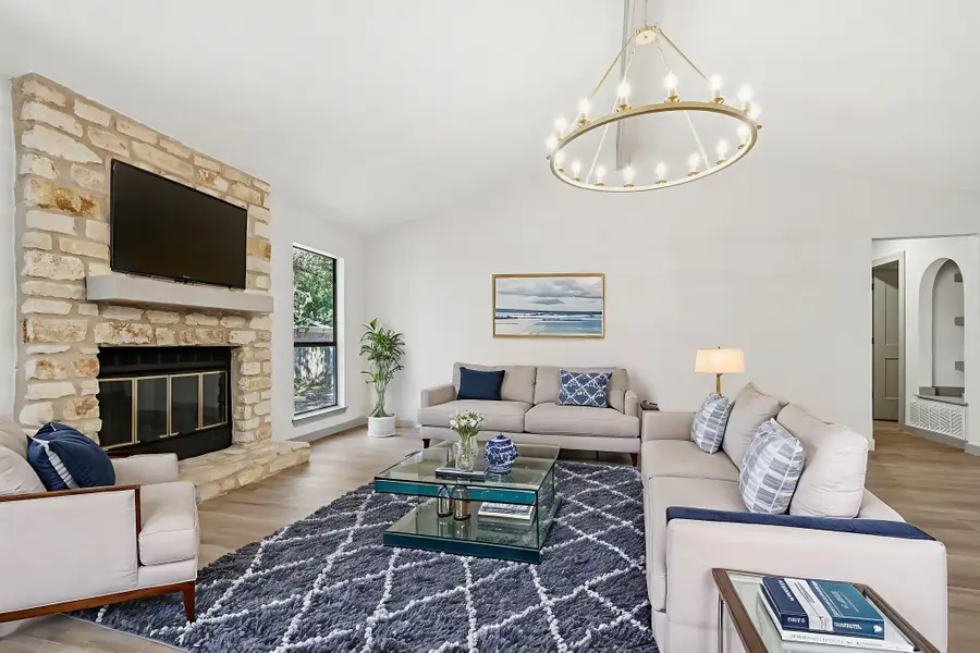 10502 Scotland Well Dr, Austin, TX 78750 - Image #3