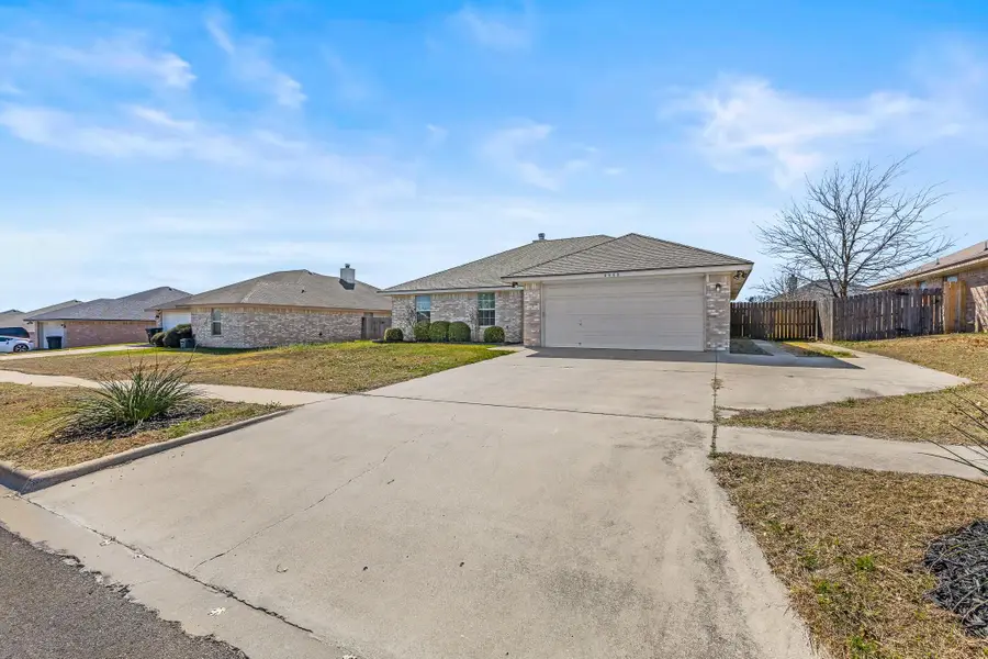 5403 Shawn Dr, Killeen, TX 76542 - #2
