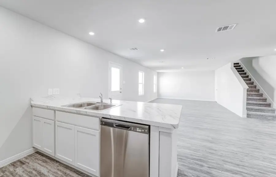109 Enclave Manor Dr, Troy, TX 76579 - #2
