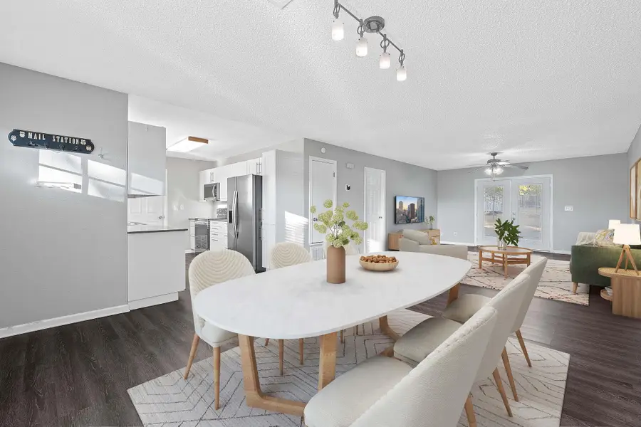 1255 Lovers Ln, Bastrop, TX 78602 - Image #2