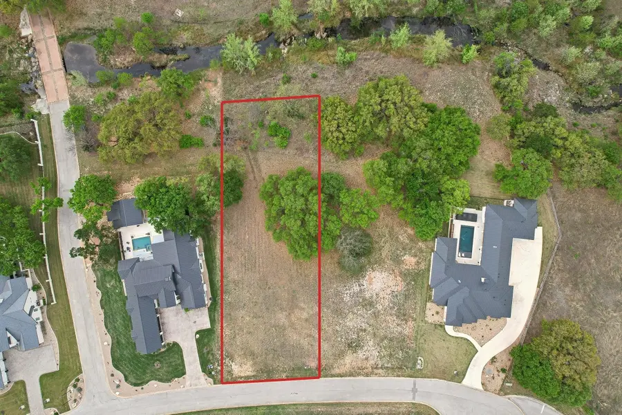 205 Mitchell Creek Dr, Horseshoe Bay, TX 78657 - Image #3