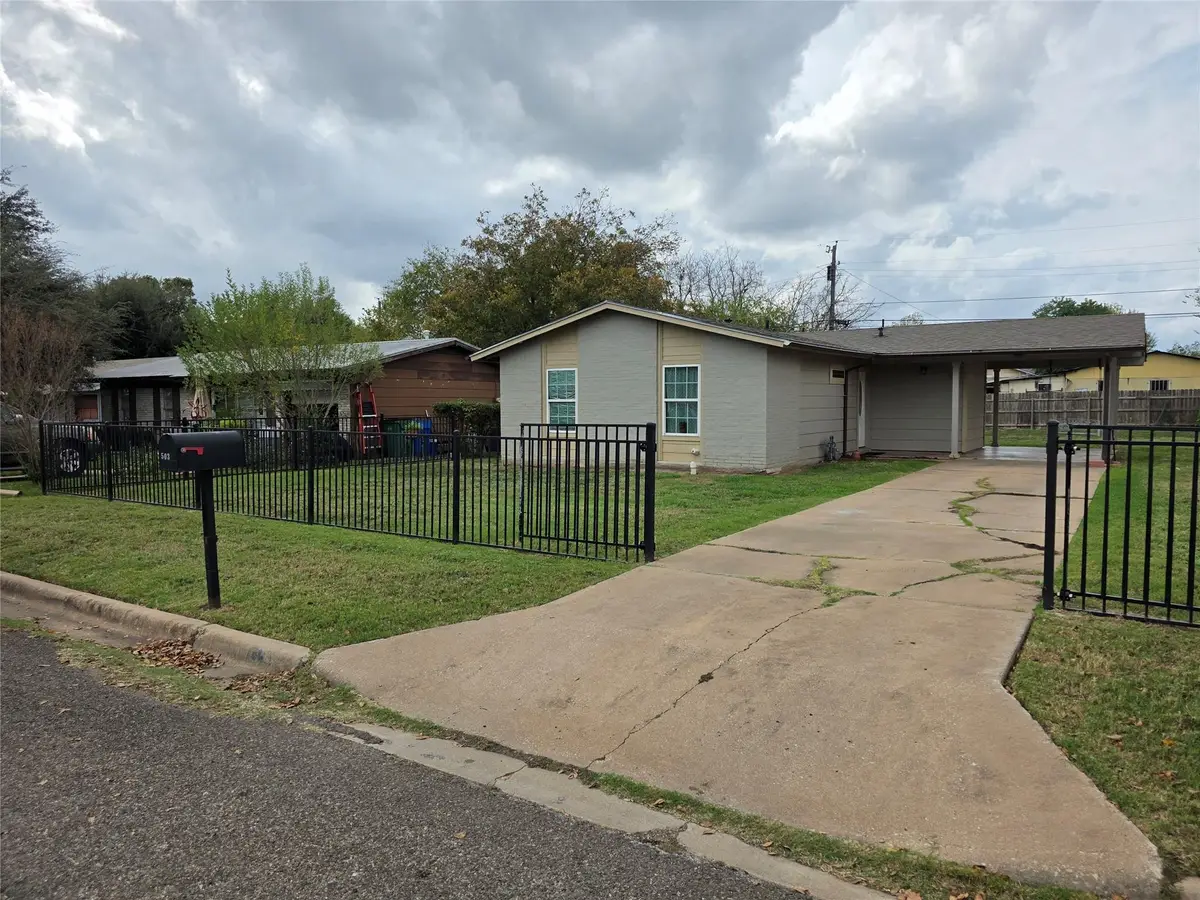 503 Mariposa St, Taylor, TX 76574 - Image #1
