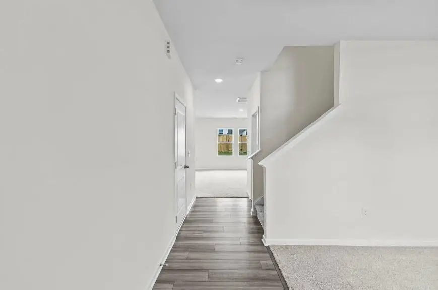 411 Stonebrook Dr, Hutto, TX 78634 - Image #3