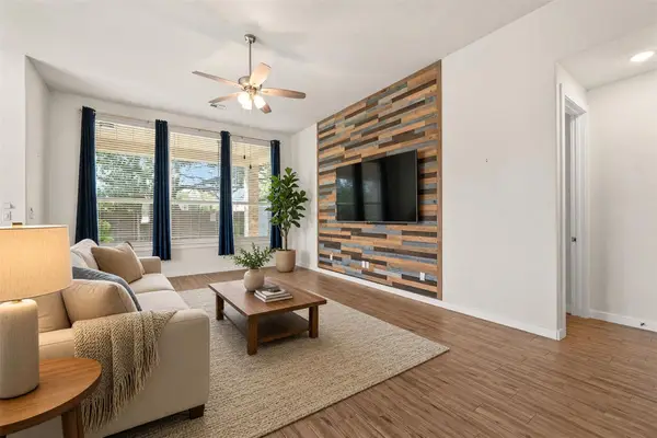 424 Teakmill Trl, San Marcos, TX 78666