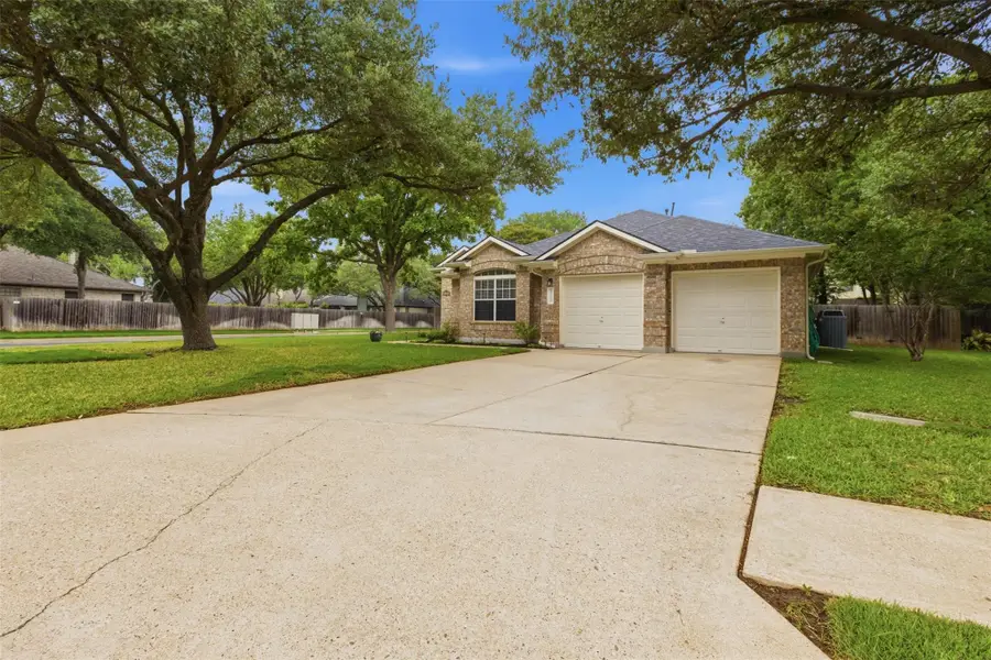 2100 Red Oak Cir, Round Rock, TX 78681 - #2