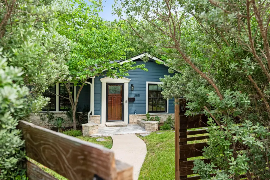 3811 Cherrywood Rd, Austin, TX 78722 - #2