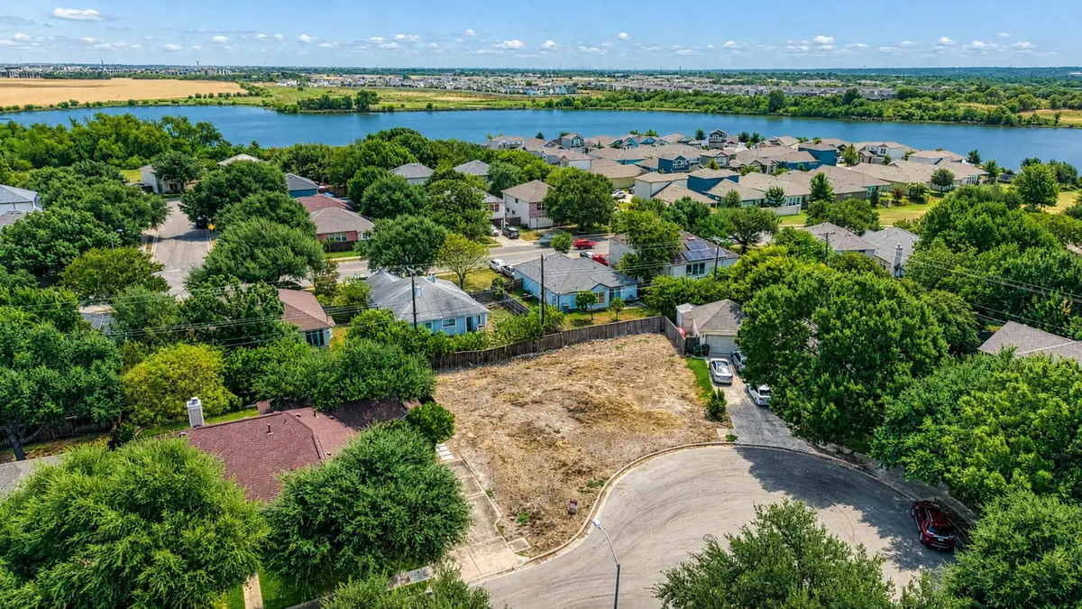 1717 Chalice Cv, Round Rock, TX 78665 - #1