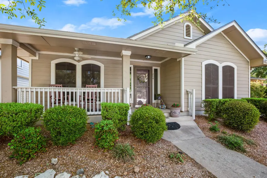 204 Crockett Rd, Cedar Park, TX 78613 - #2