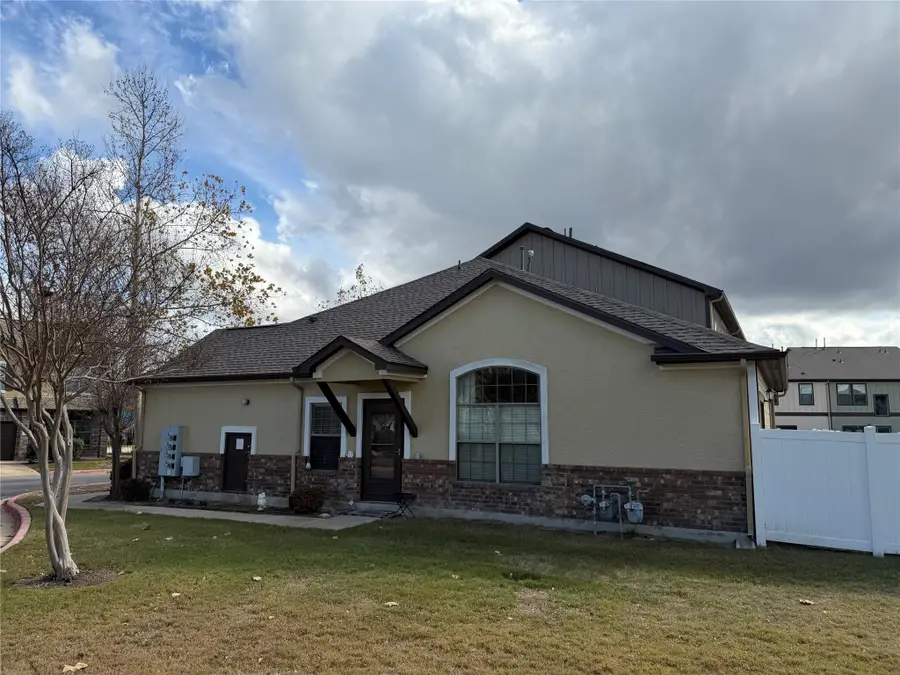 1900 Little Elm Trl #30, Cedar Park, TX 78613 - Image #2