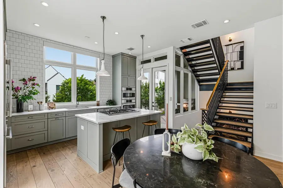 2512 Watkins Way, Austin, TX 78746 - #2