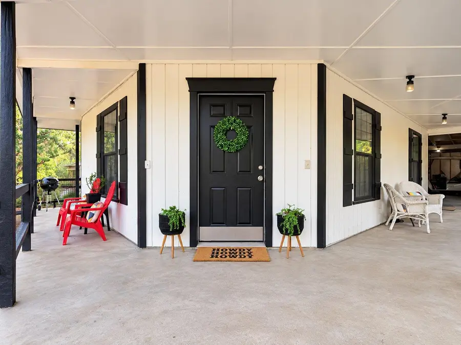 126 Travis Ln, Spicewood, TX 78669 - #2