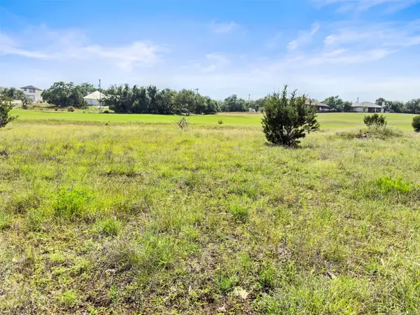 128 S Jesse Stiff, Blanco, TX 78606