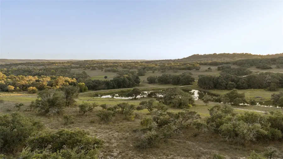 4318 Maenius Rd, Blanco, TX 78606 - #2
