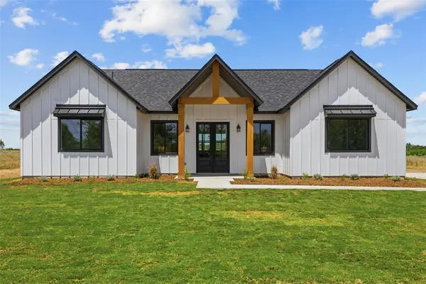 1550 Barth Rd, Dale, TX 78616