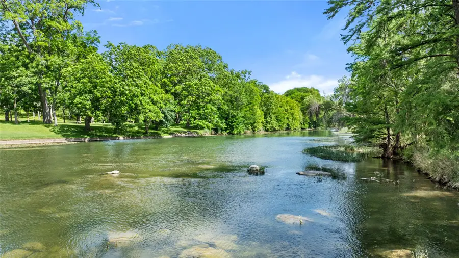 1242 Ervendberg Ave #Lot 2, New Braunfels, TX 78130 - #2