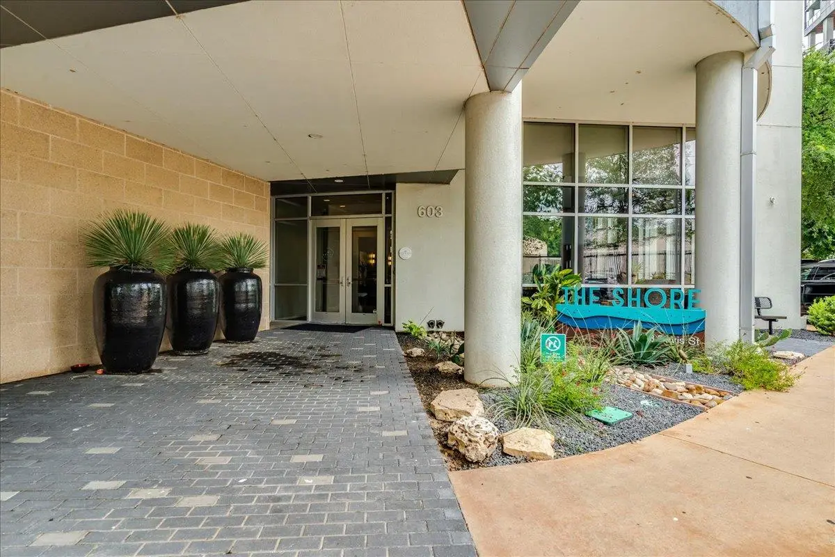 603 Davis St #1704, Austin, TX 78701 - #1