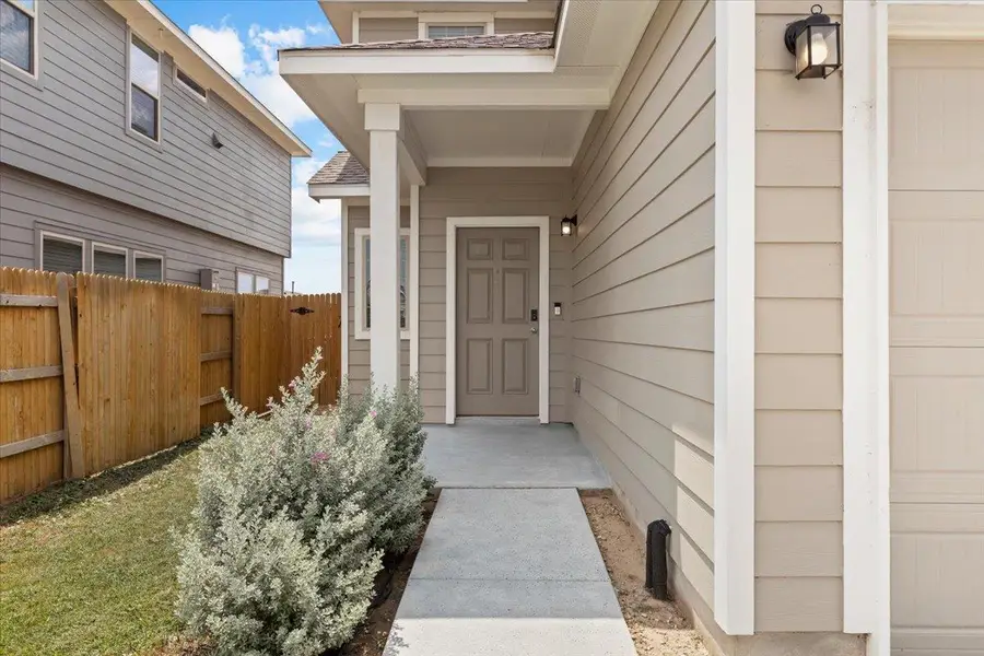 243 Driftwood Ln, Bastrop, TX 78602 - #2