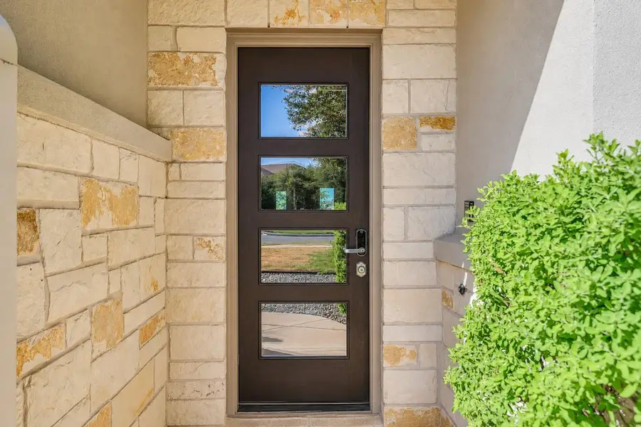 405 Granite Rock Ln, Georgetown, TX 78628 - #3