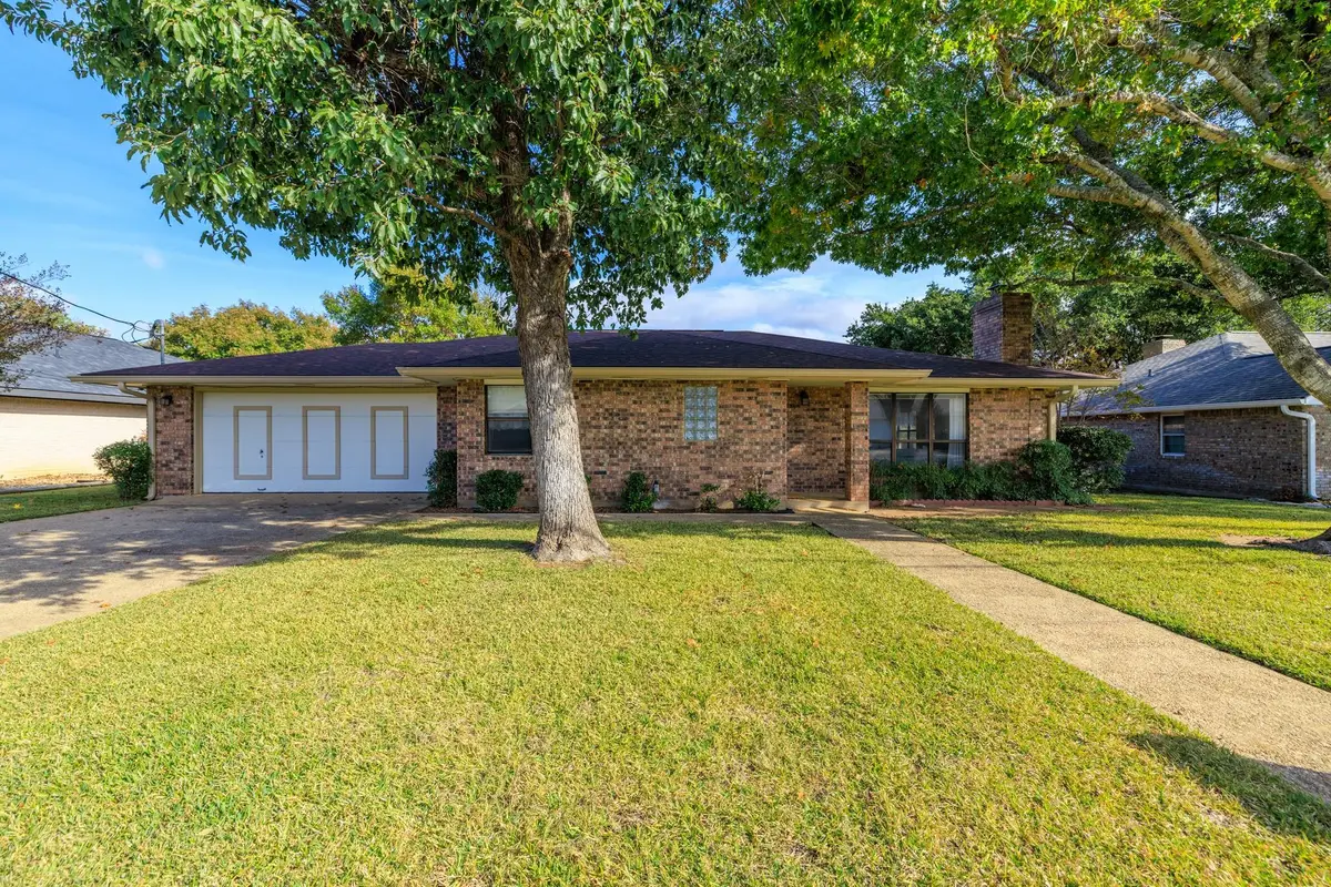 108 Tanglewood Dr, Fredericksburg, TX 78624 - Image #1