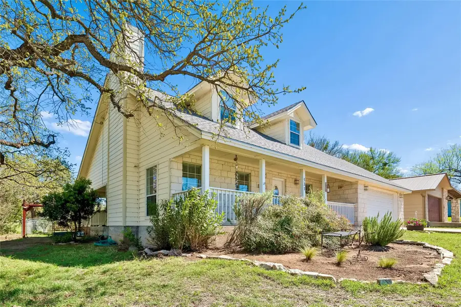 531 Pecan Creek Dr, Horseshoe Bay, TX 78657 - #2