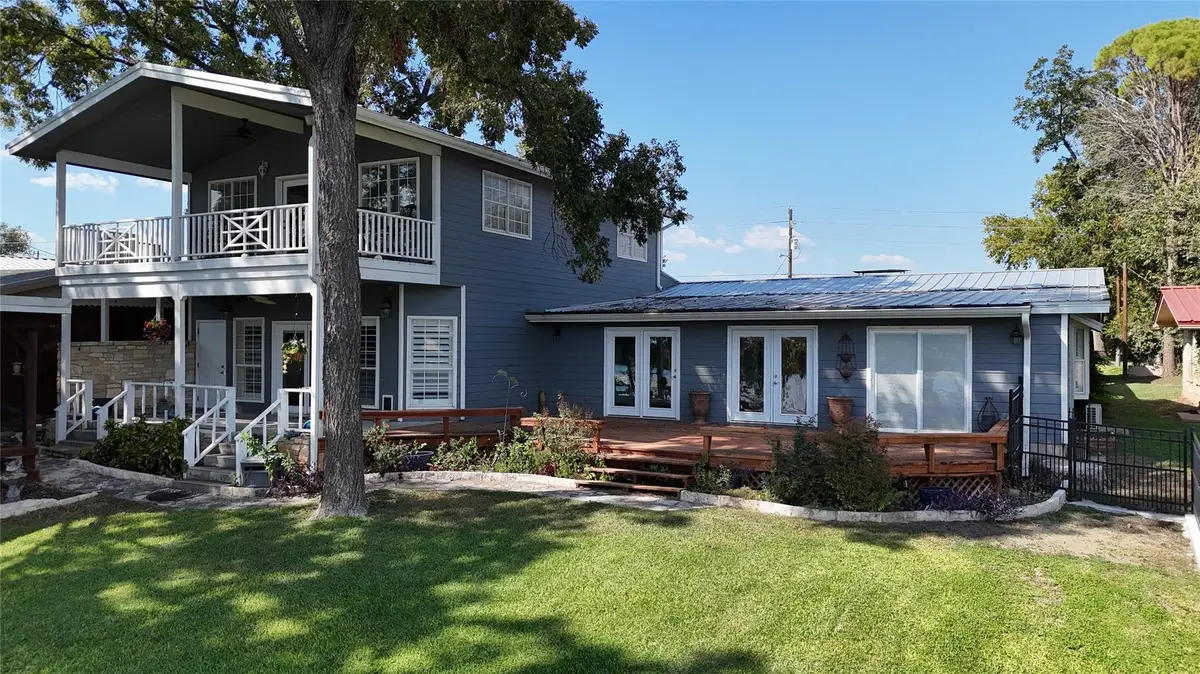 1912 Bluebonnet Ln, Kingsland, TX 78639 - Image #1