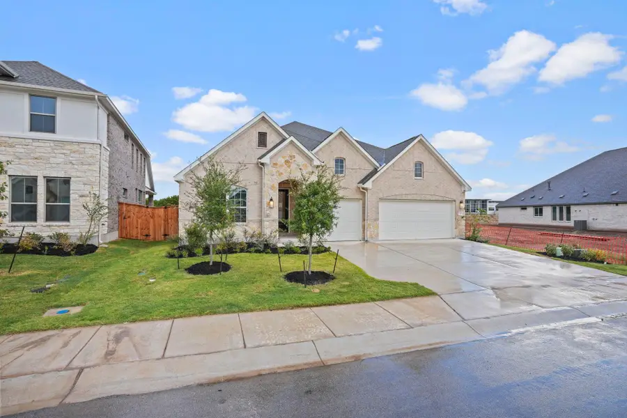 1121 Ellensburg Dr, Georgetown, TX 78633 - #2