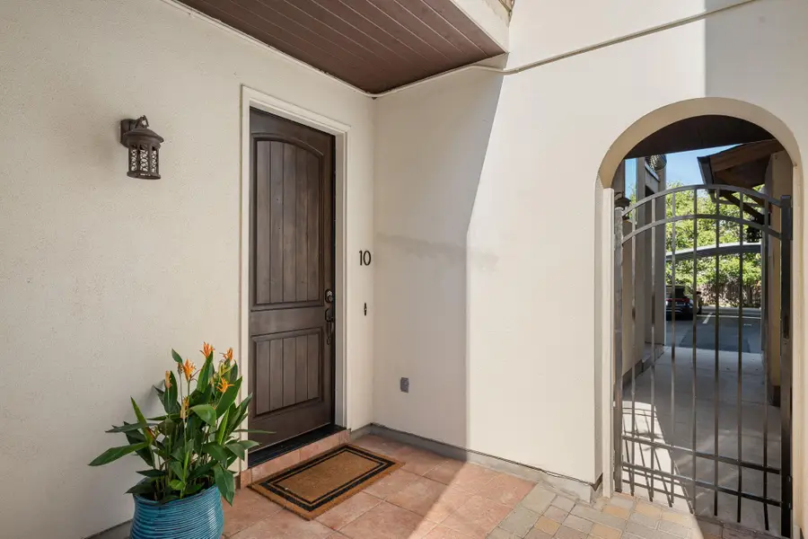 2207 Pasadena Dr #10, Austin, TX 78757 - #3
