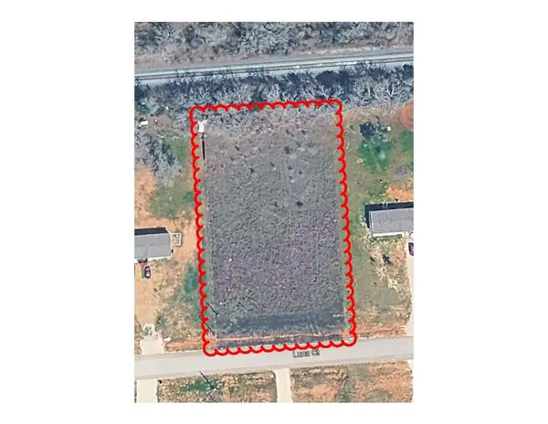 150 Luna Ct, Dale, TX 78616