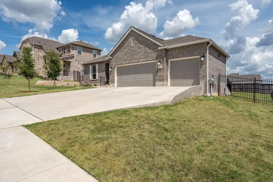 7011 Harvest Trail Dr, Austin, TX 78736 - #2