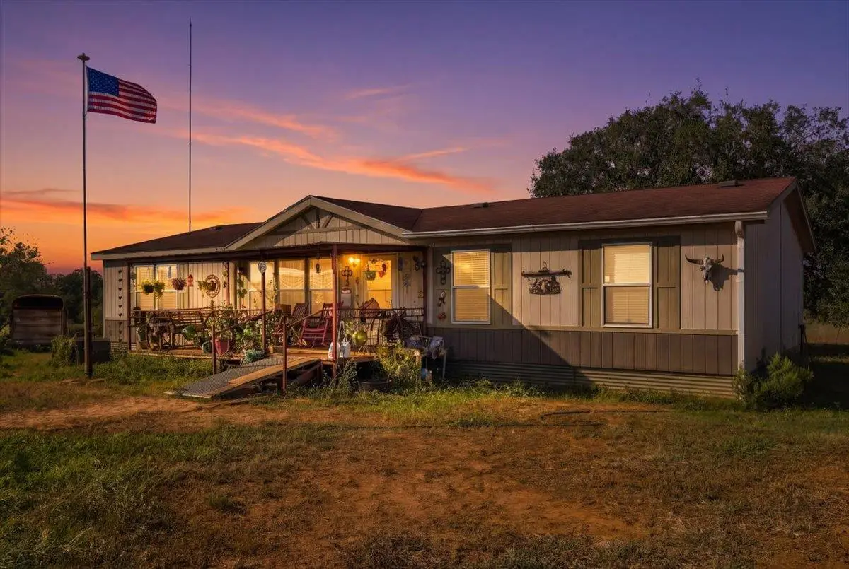 4321 County Road 444, Waelder, TX 78959 - #1