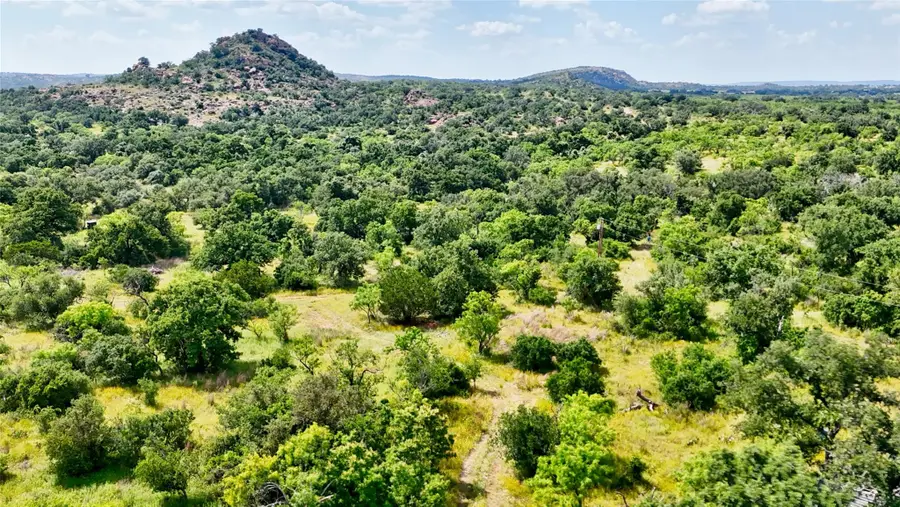 18248 Bode Peak Rd, Pontotoc, TX 76869 - #2