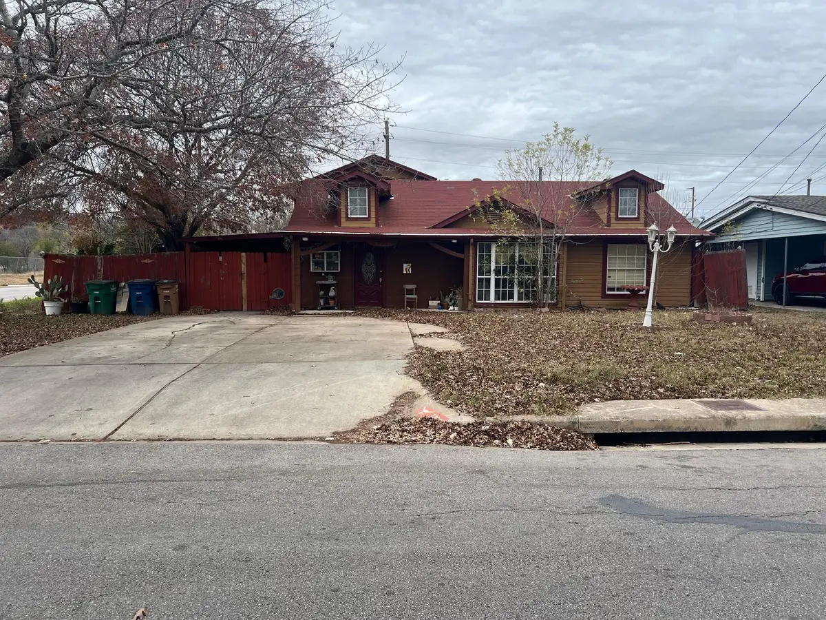 3200 Bengston St, Austin, TX 78702 - #1