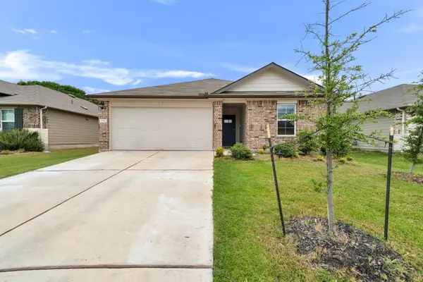 1321 Camden Ln, Lockhart, TX 78644