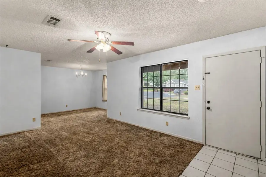 310 Mcclendon Dr, Elgin, TX 78621 - #3