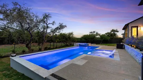 546 Bridge Water Loop, Dripping Springs, TX 78620