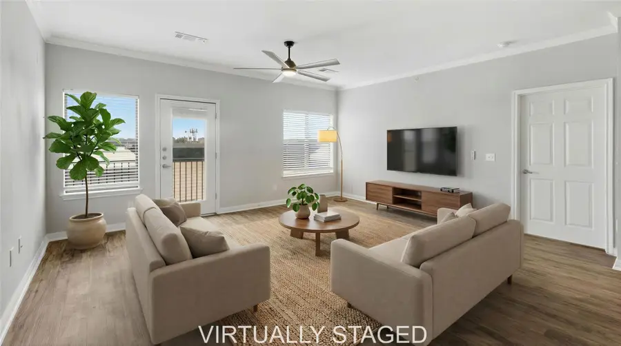 2502 Leon St #414, Austin, TX 78705 - Image #2