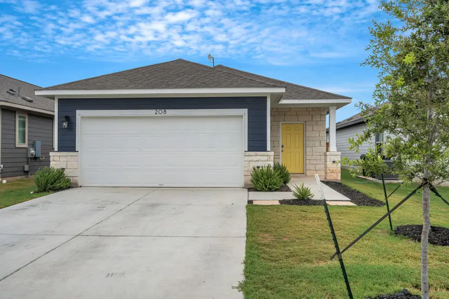 208 Kellys Heroes Way, Jarrell, TX 76537 - #2