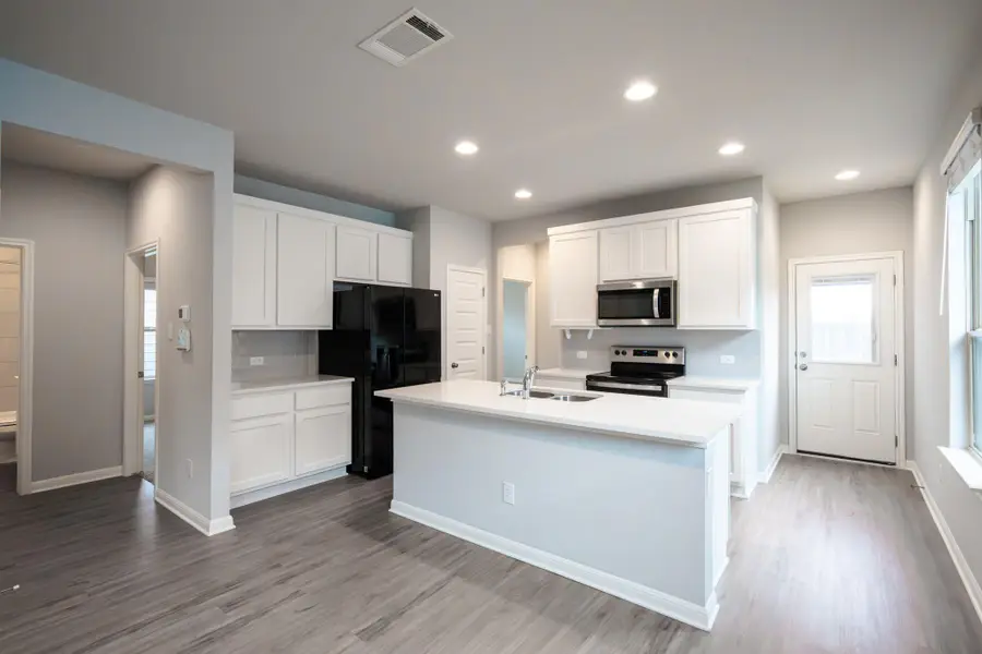 208 Kellys Heroes Way, Jarrell, TX 76537 - #3