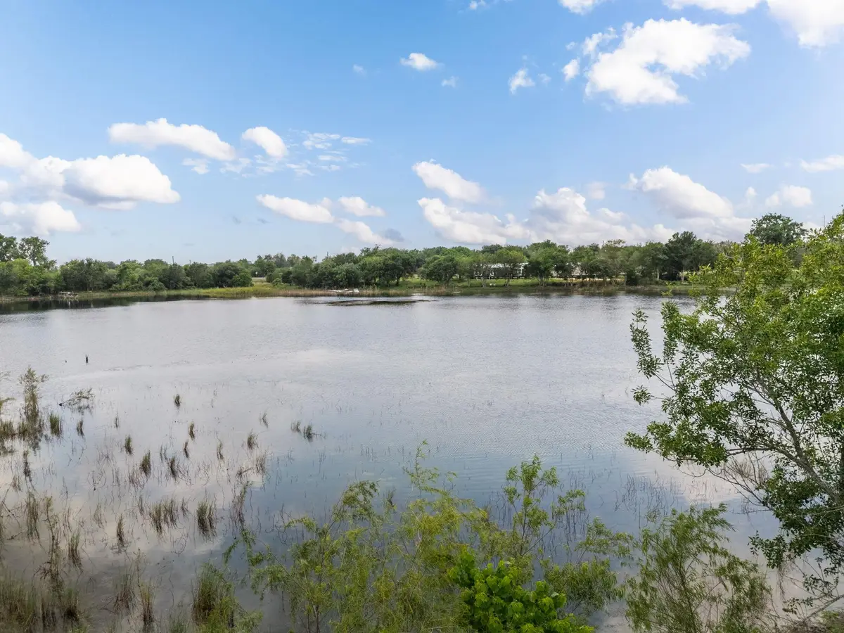 907 Horace Howard Dr, San Marcos, TX 78666 - Image #1